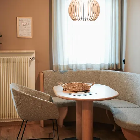 Aparthotel Appartementhaus Arnika 3*